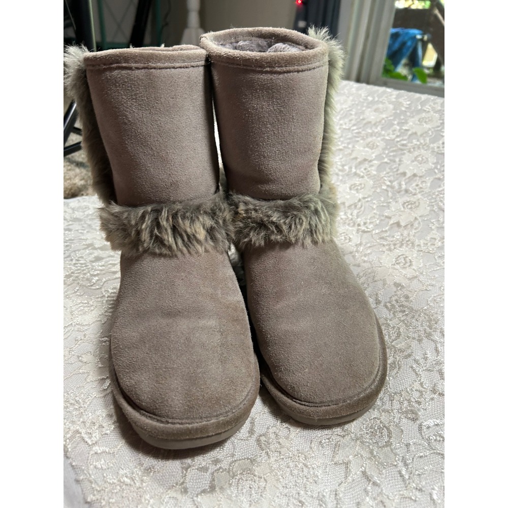 Bearpaw 8 Grey Suede Faux Fur Trim Boots Fall Apres Ski Y2K McBling Cabin 2000s - Picture 2 of 9